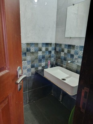 Team Area in 1 BHK Apartment at Sai Simran Tower, Chembur – for Rent