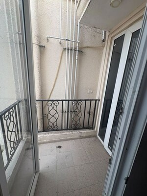 Balcony in 3 BHK Builder Floor at Signature Global Park 4 and 5, Sohna Sector 36 – for Rent