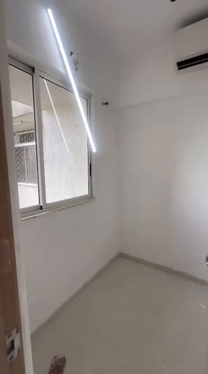 Building Lobby in 1.5 BHK Apartment at Lodha Upper Thane, Anjur – for Sale
