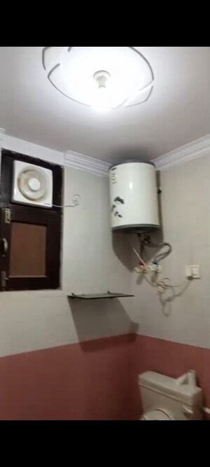 2 BHK Builder Floor For Sale in Mahavir Enclave 1