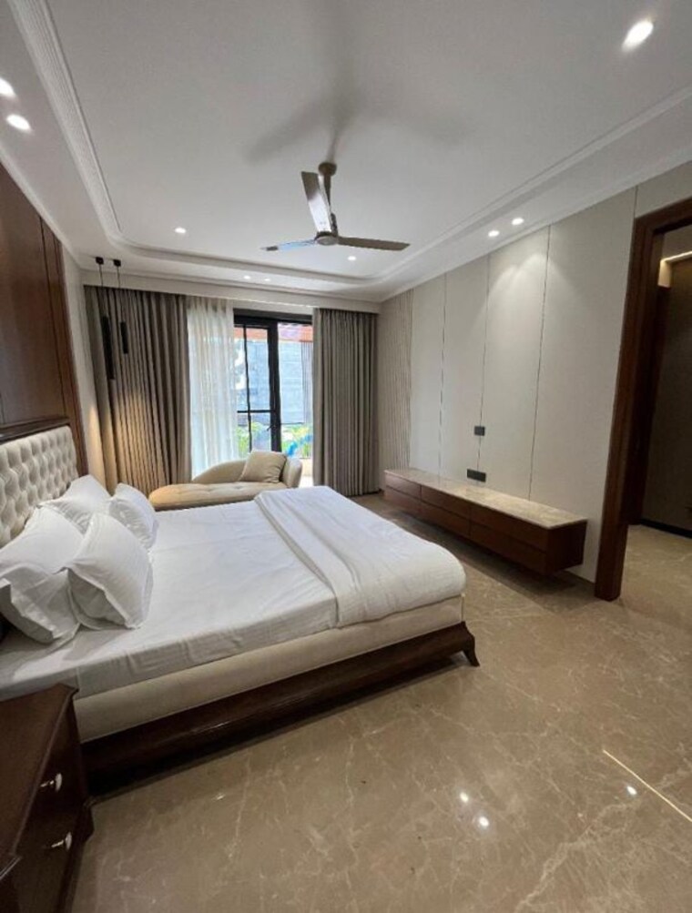 Bedroom, mrs-hi-greens 3 Bedroom 1013 Sq.Ft. Apartment In Kishanpura Zirakpur 10676483