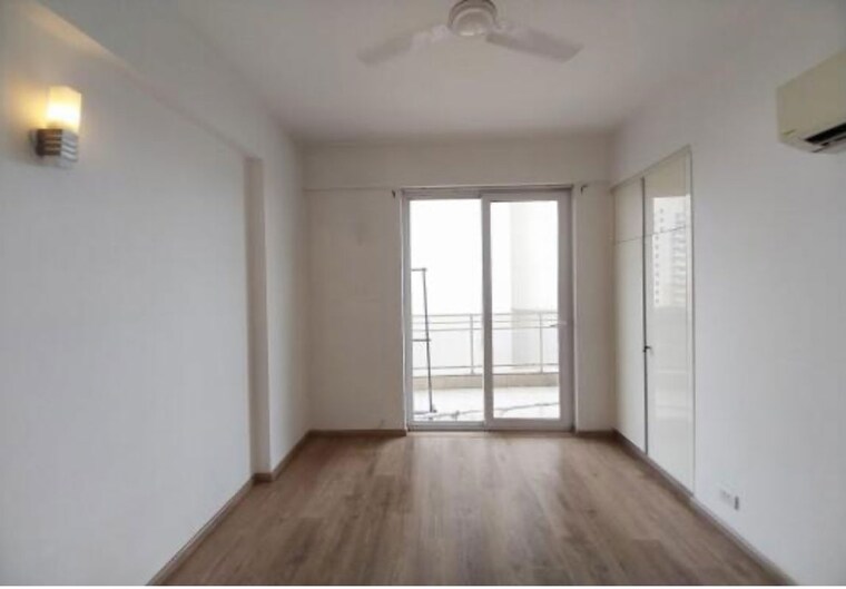 Room, dlf-the-primus 4 Bedroom 2576 Sq.Ft. Apartment In Sector 82a Gurgaon 10676486