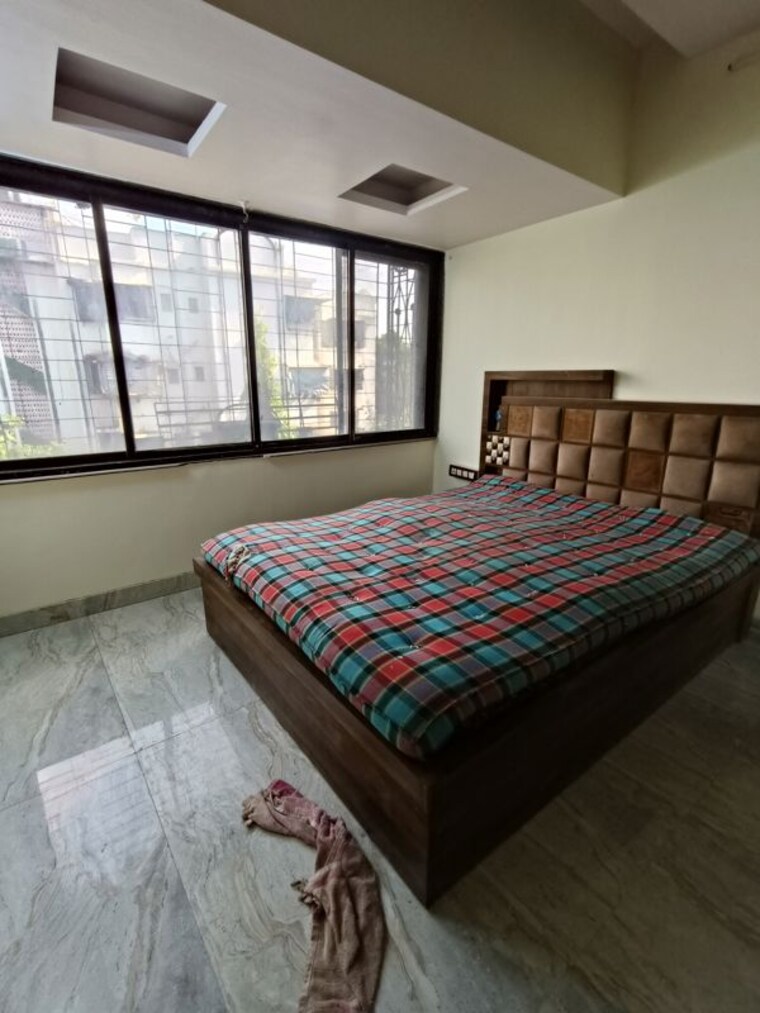 Bedroom, shree-amit-nagar-chs 2.5 Bedroom 1000 Sq.Ft. Apartment In Andheri West Mumbai 10676437