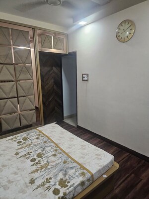 Room in 1 BHK Apartment at Mhada Apartments Kurla, Kurla West – for Rent
