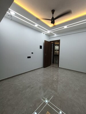Room in  Pg at Sai Amit Apartment, Andheri West – for Rent