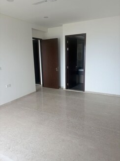 4 BHK +Apartment For Rent in Lokhandwala Minerva Mahalaxmi
