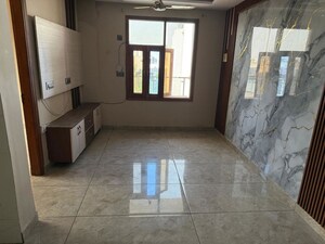 3 BHK Builder Floor For Sale in Dashrath Puri