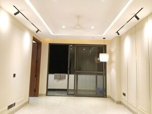 Room in 3 BHK Builder Floor at Kailash Hills – for Sale