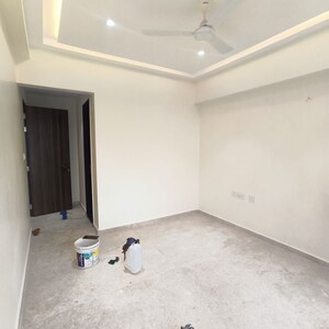 Room in 2 BHK Apartment at Sheth 72 West, Andheri West – for Rent