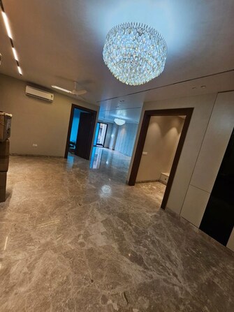 4 BHK Builder Floor For Sale in Vinayak Plaza in Sector 15, Gurgaon