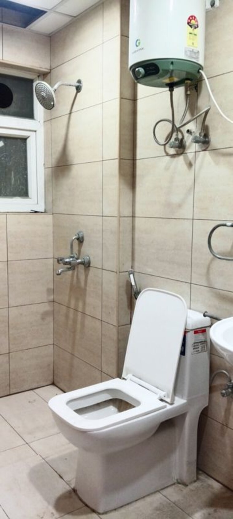 Bathroom, tata-eureka-park 3 Bedroom 1285 Sq.Ft. Apartment In Sector 150 Noida 10676558