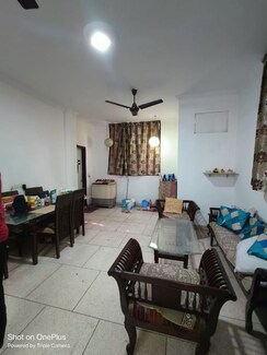 2 BHK Builder Floor For Rent in Sant Nagar