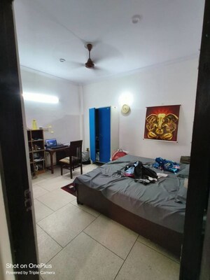 Bedroom in 2 BHK Builder Floor at Sant Nagar – for Rent