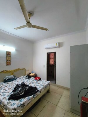 Bedroom in 2 BHK Builder Floor at Sant Nagar – for Rent