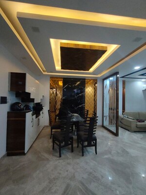 Gym in 3 BHK Builder Floor at Saket – for Rent