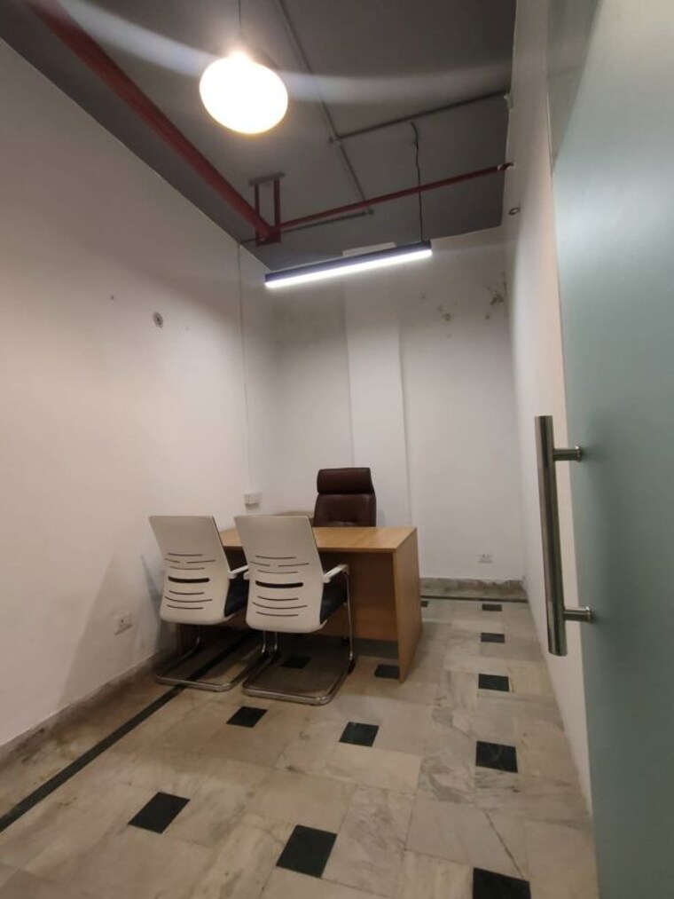 Team Area, sector 3 Commercial Office Space 4000 Sq.Ft. In Sector 3 Noida 10676588