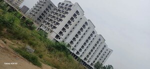 Master Plan in 2 BHK Apartment at Bahadurpally – for Sale