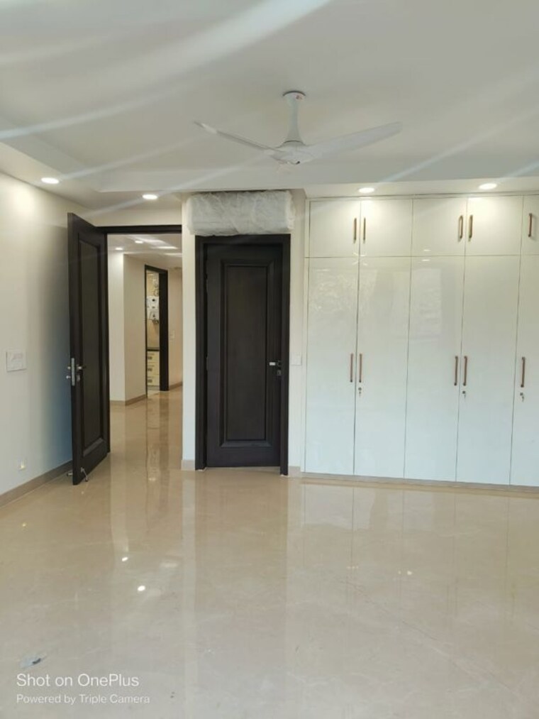 undefined, greater kailash i 3 Bedroom 208 Sq.Yd. Builder Floor In Greater Kailash I Delhi 10676612