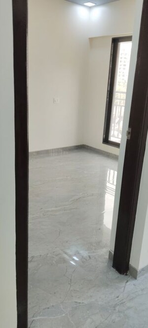 Room in 2 BHK Apartment at Sai Cloudberry, Nalasopara West – for Sale