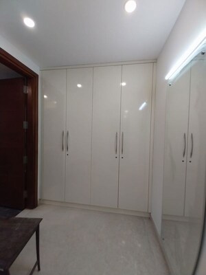 Building Lobby in 4 BHK Builder Floor at Safdarjung Enclave – for Rent