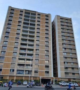 4 BHK +Apartment For Sale in Advance Le Jardin in Ellisbridge, Ahmedabad