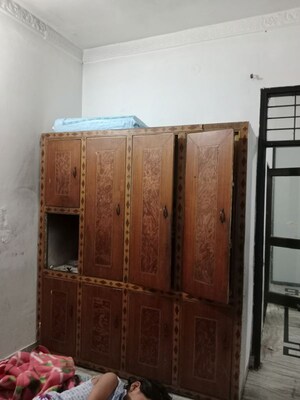 Furnished Amenities in 2 BHK Builder Floor at Sector 13 – for Rent