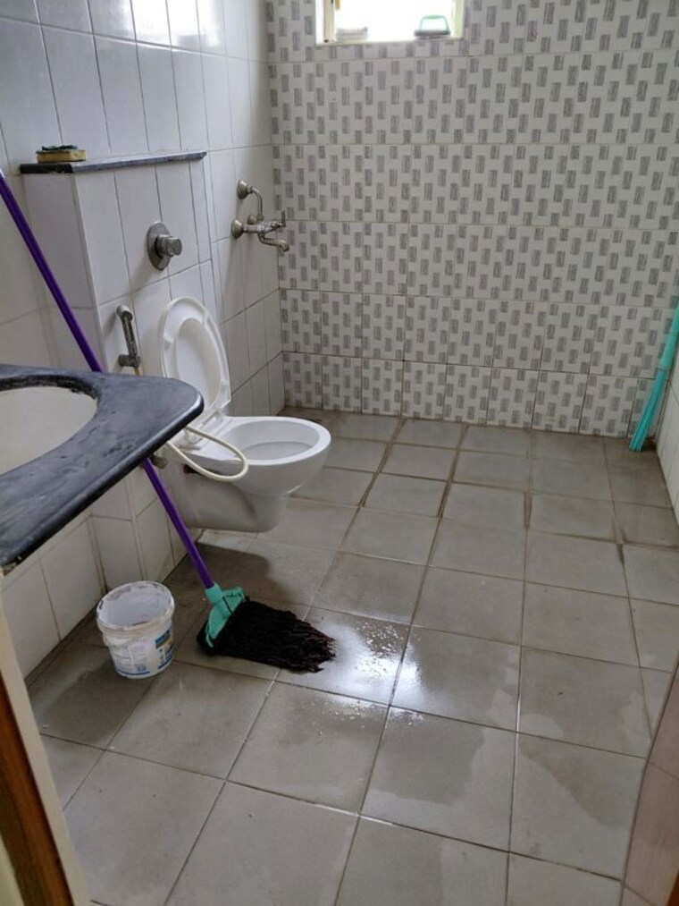 Bathroom, century-commanders-vista 3 Bedroom 1870 Sq.Ft. Apartment In Yelahanka Bangalore 10675984