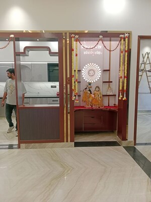 Bathroom in 6+ BHK Independent House at Sector 18 – for Rent