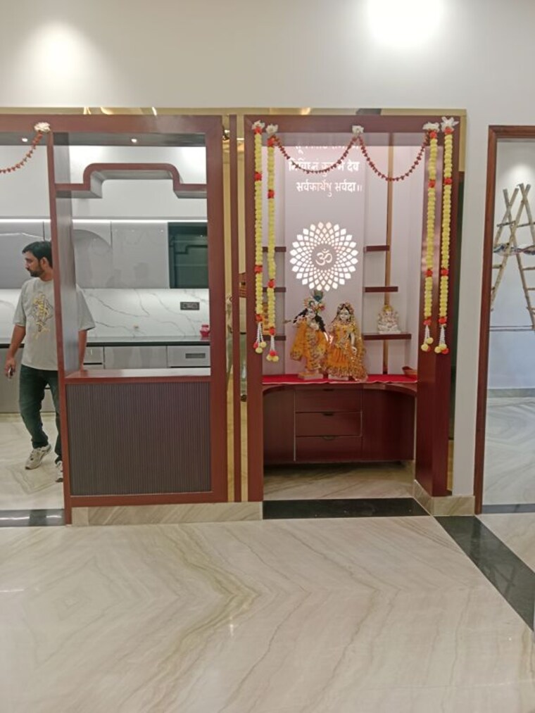 Bathroom, sector 18 6+ Bedroom 4100 Sq.Ft. Independent House In Sector 18 Panipat 10676687