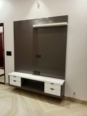 Kitchen in 6+ BHK Independent House at Sector 18 – for Rent