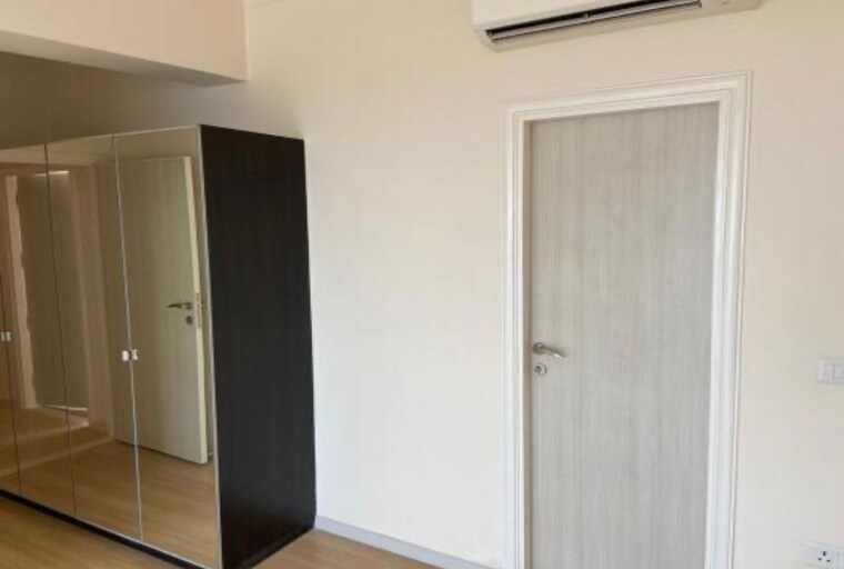 Room, dlf-the-primus 3 Bedroom 2086 Sq.Ft. Apartment In Sector 82a Gurgaon 10676470