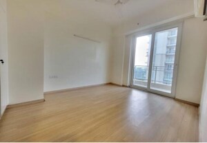 3 BHK Apartment For Rent in DLF The Primus, Sector 82a
