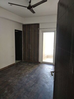 3 BHK Villa For Rent in Amrapali Leisure Valley