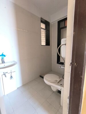 Bathroom in 2 BHK Apartment at Sheth Auris Bliss, Malad West – for Sale