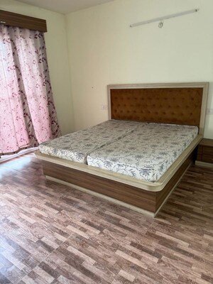 Bedroom in 2 BHK Apartment at Gamba City, Kursi Road – for Rent