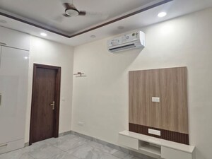 Bedroom in 5 BHK Villa at Safdarjung Development Area – for Rent