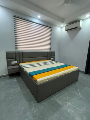 Bedroom in 1 BHK Builder Floor at Sector 56 – for Rent