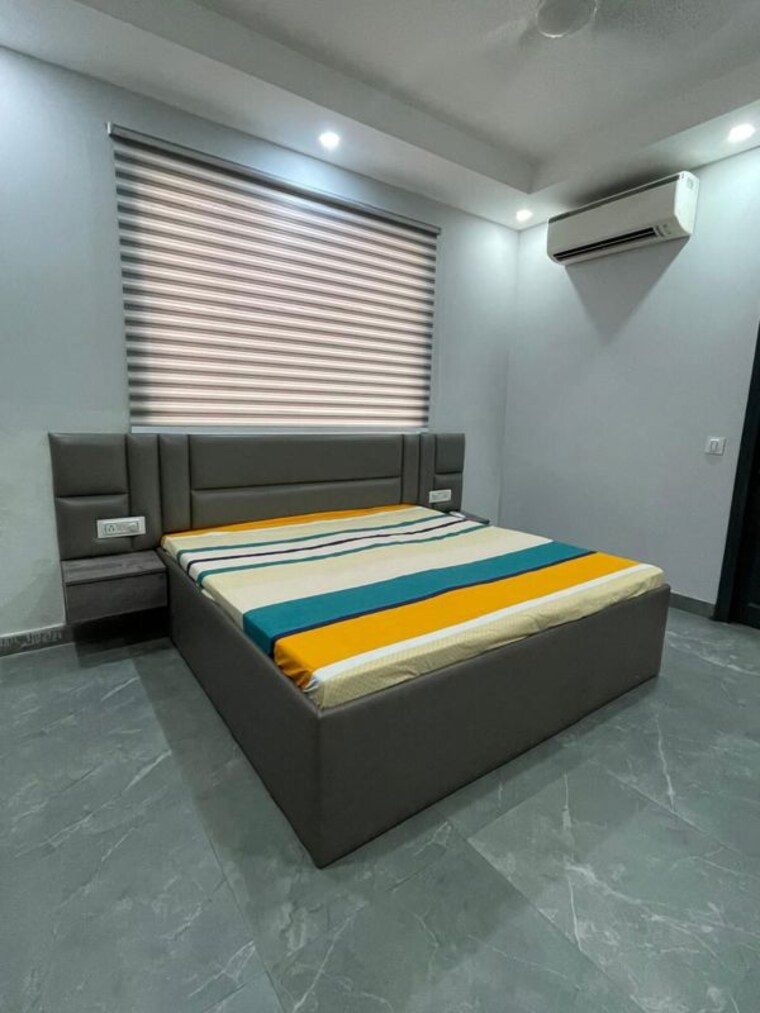 Bedroom, sector 56 1 Bedroom 400 Sq.Ft. Builder Floor In Sector 56 Gurgaon 10676753