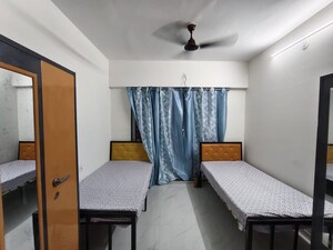 Bedroom in  Pg at Anant Metropolis Insignia Towers, Kasarvadavali – for Rent
