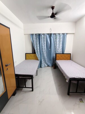 Room in  Pg at Anant Metropolis Insignia Towers, Kasarvadavali – for Rent