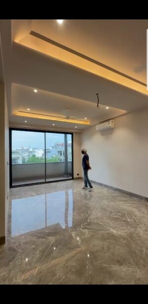 3 BHK Builder Floor For Sale in Greater Kailash