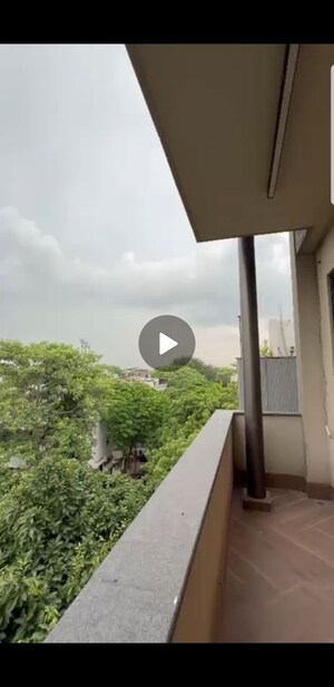 4 BHK Builder Floor – Garden View at Greater Kailash ii - for Rent