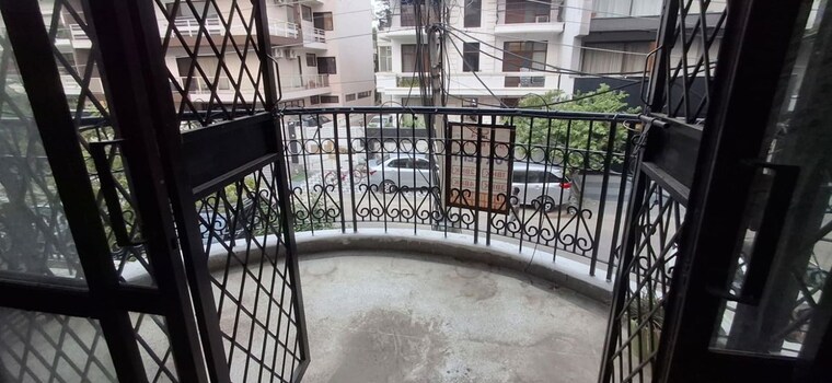 Balcony, sushant lok i 2 Bedroom 1330 Sq.Ft. Builder Floor In Sushant Lok I Gurgaon 10676802