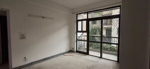 Room in 2 BHK Builder Floor at Sushant Lok I – for Rent