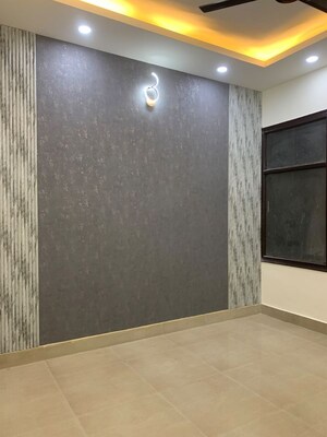 Room in 3 BHK Builder Floor at Green Fields Colony – for Sale