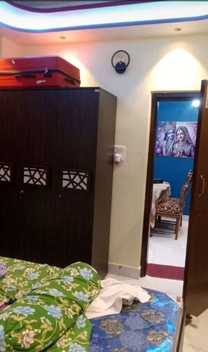 Furnished Amenities in 2 BHK Apartment at New Town Action Area ii – for Rent