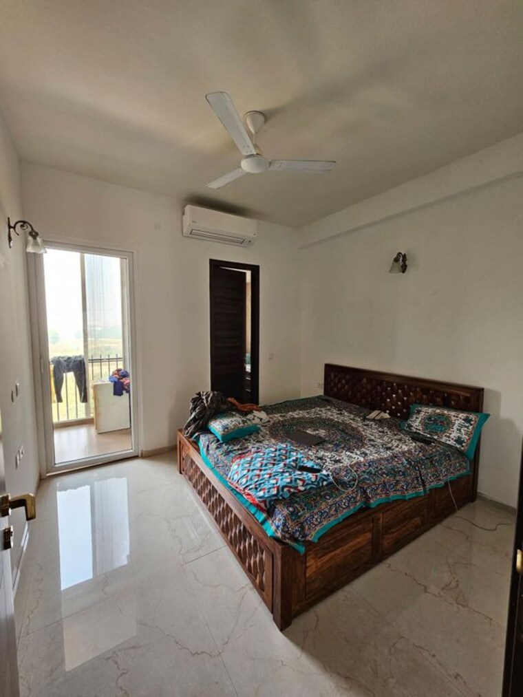 Bedroom, smart-world-orchard 3 Bedroom 1630 Sq.Ft. Apartment In Sector 61 Gurgaon 10676845