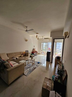 Team Area in 3 BHK Apartment at Smart World Orchard, Sector 61 – for Sale