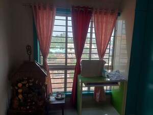 Room in 3 BHK Apartment at Reekjoyoni – for Rent