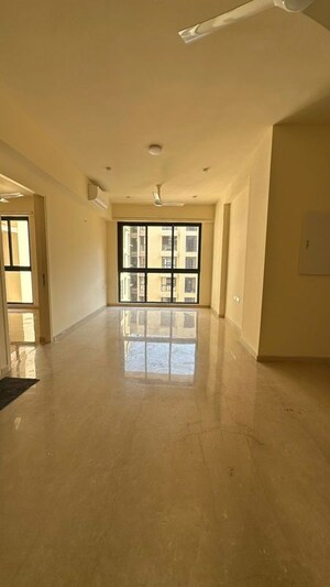 3 BHK Apartment For Rent in Lodha Sterling, Kolshet Road